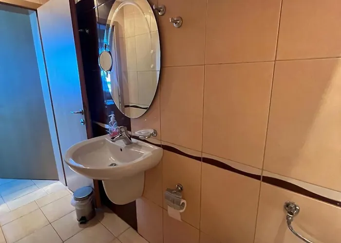 2-bedroom In Marina Club Апартаменты Поморие