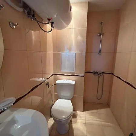 2-bedroom In Marina Club דירה