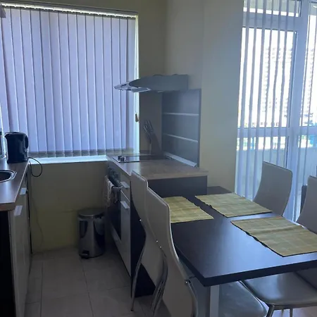 2-bedroom In Marina Club דירה פומורי