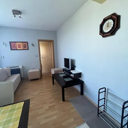 2-bedroom In Marina Club דירה פומורי