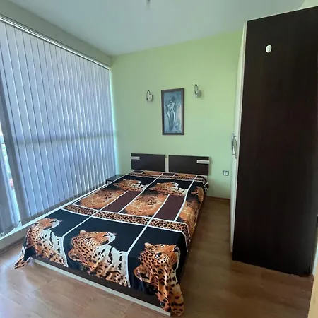 2-bedroom In Marina Club דירה פומורי