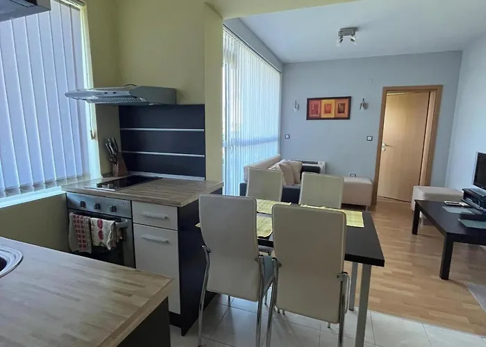 公寓 2-bedroom In Marina Club 帕莫瑞